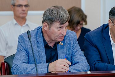 Совет утвердил повестку октябрьского заседания ЗС
